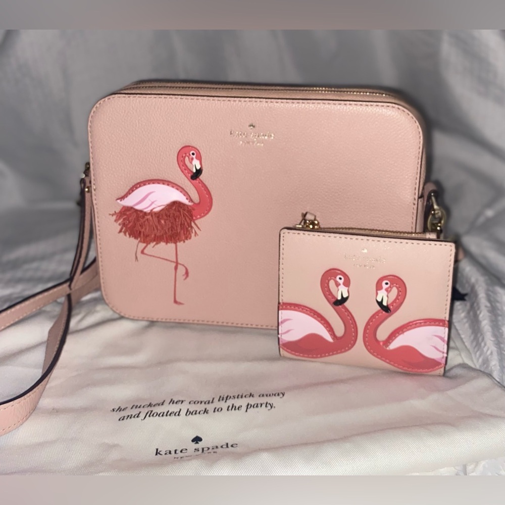 Kate Spade “By the Pool” Flamingo Camera Bag & Wallet Set 🦩